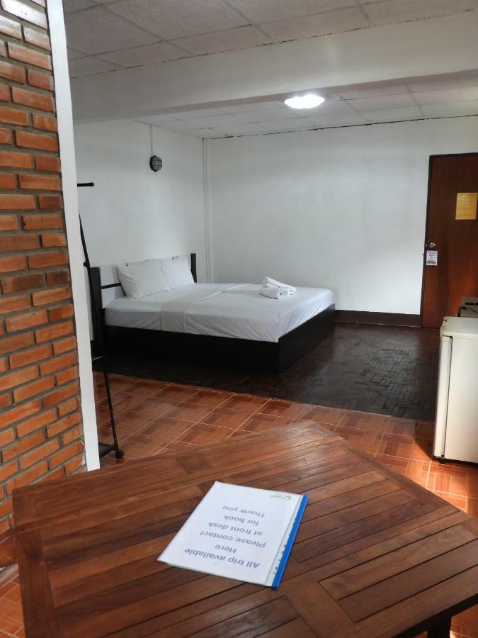 P'Lyn House Hotel Чиангмай Екстериор снимка